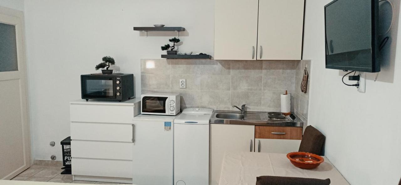 Studio Apartment Nika Free Parking Split Exterior foto
